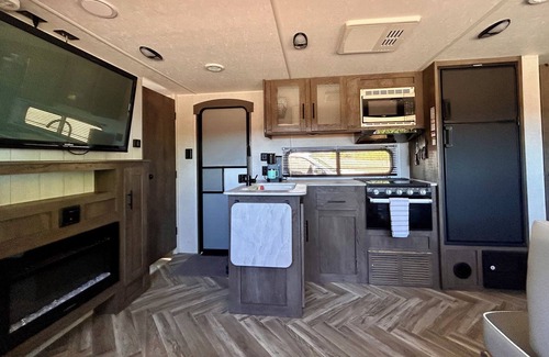 Poulsbo House | Cozy RV 5 mins to downtown Poulsbo