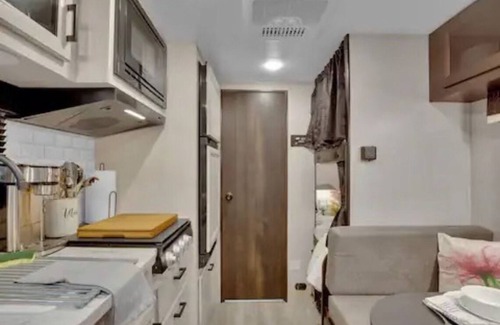 San Marcos House | Cozy RV Minutes from Texas State, San Marcos - Country Living