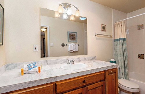 Northeast Santa Fe House | Cozy Santa Fe Retreat: Fireplace, Walk to Plaza
