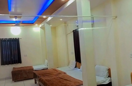 Ujjain Hotel | Cozy Scenario of Mahakal Temple and city view with fully furnished rooms.