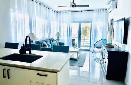 Tower Isle Condo | Cozy Seaside Condo Perfect for a Relaxing Getaway