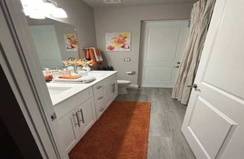 Jacarandas House | COZY SHARED HOUSE: PRIVATE 1 BEDROOM, 1 BATH, OFFICE/STUDY-WEEKLEY STAYS WELCOME