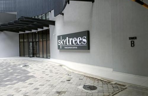 Bukit Indah Apartment | Cozy Sky Trees Bukit Indah Netflix and Amenities B06