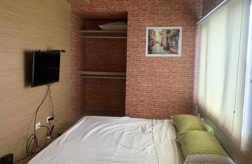 Bagong Pag-asa Condo | Cozy sky view big windows located heart of qc grass residences staycation