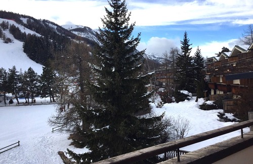 Pra Loup Apartment | Cozy Slope-Side Apartment with Terrace, Pra Loup 1600 - 2 Bedrooms, Sleeps 6