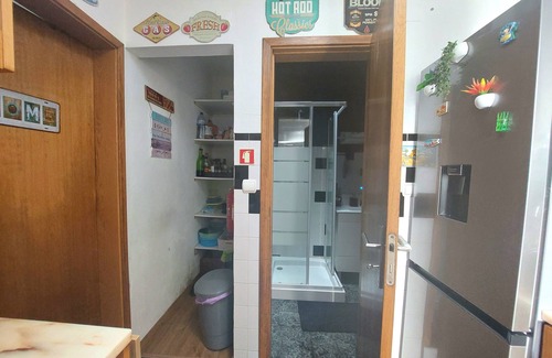 Costa de Caparica Apartment | Cozy small ground floor house for 4, 600 m from beach and close to city center