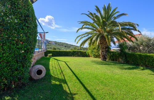 Mikri Mantineia Villa | Cozy Small Smart Villa with Private Pool Mikri Mantineia Kalamata