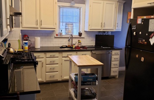 Central Oklahoma City House | Cozy Solar Urban Home central Okc (mins from State Fair Grounds and downtown)