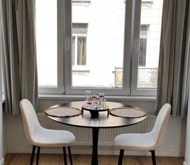 Postel Apartment | Cozy South-Up