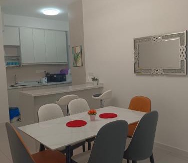 Kajang Apartment | Cozy Southville Bangi Free parking Wifi Netflix