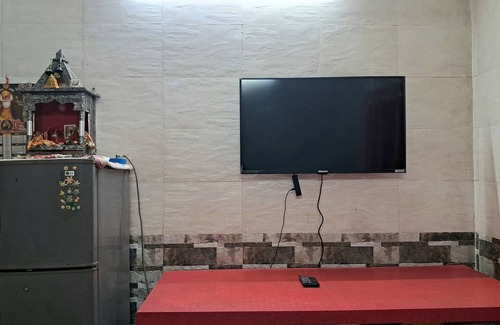 New Delhi Apartment | Cozy Space in heart of Delhi with all facilities in and around.
