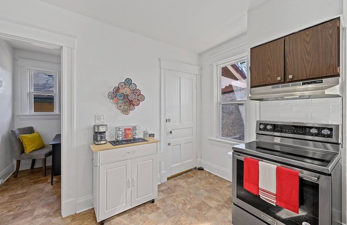 Clifton Apartment | Cozy & Spacious 2 Bed Apartment in Clifton Gaslight - Minutes from Everything!