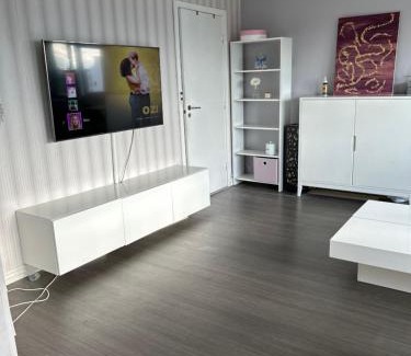 Vallensbæk Strand Apartment | Cozy spot, Free Netflix and Prime