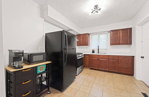 Binghamton Apartment | Cozy Stay ~ 5 Mins to Downtown