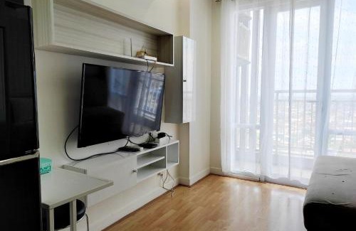 Panakkukang Apartment | Cozy Stay and Homey 2BR Vida View Apartment By Travelio