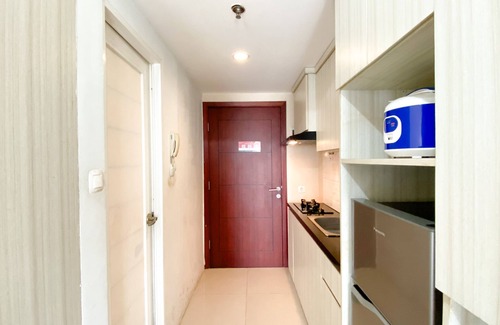 Karawang Apartment | Cozy Stay Studio Tamansari Mahogany Karawang Apartment
