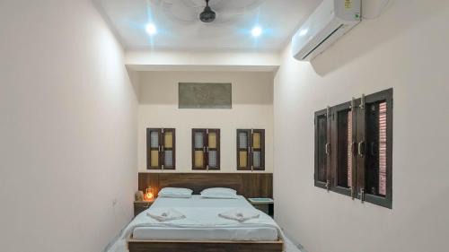 Pink City Apartment | Cozy Stays by The Pink Nest