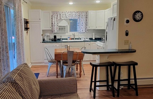 Stowe Area Condo | Cozy Stowe Getaway steps away from Rec Path, Food, and Fun!