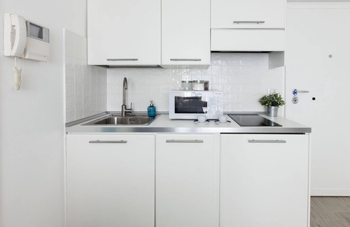 Loreto Apartment | Cozy studio apartment in Milan Center, a stone's throw from Buenos Aires