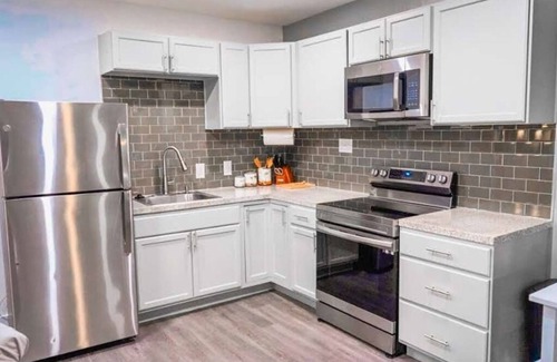 York Apartment | Cozy Studio Apartment