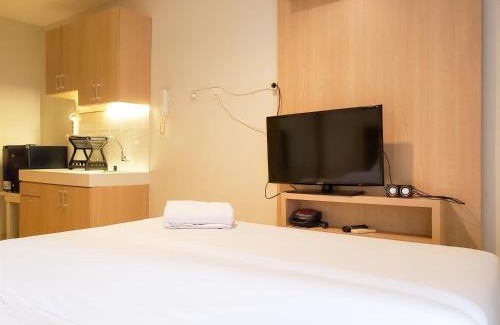 Depok Apartment | Cozy Studio at Cinere Bellevue Suites Apartment By Travelio