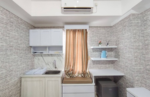 Jatingaleh Apartment | Cozy Studio At Paltrow City Apartment