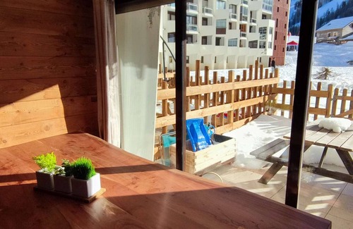 Isola Apartment | Cozy studio at the foot of the slopes with terrace