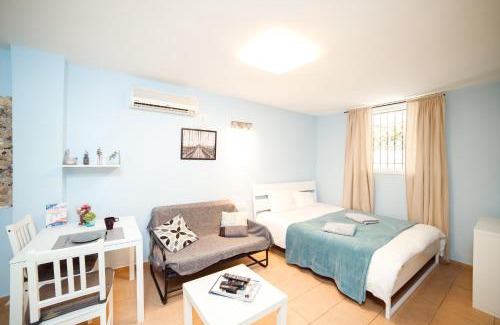 Herzliya Pituach Apartment | Cozy Studio "De Shalit"