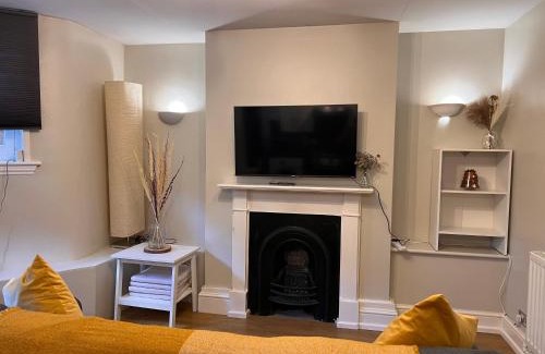 Leabridge Apartment | Cozy studio flat in London, hackney