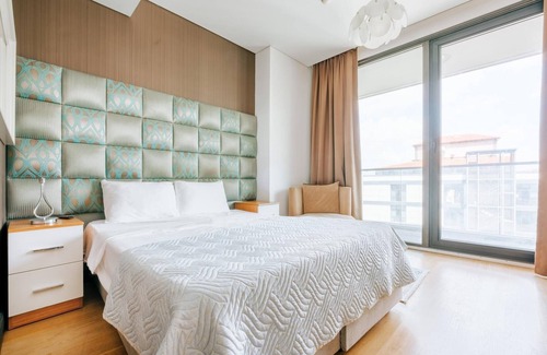 Merter Apartment | Cozy Studio Flat w Balcony 10 min to Marmara Forum