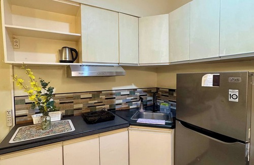Cebu Apartment | Cozy Studio in Cebu City with Garden View