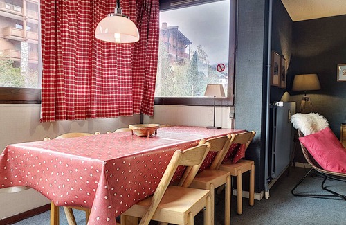 Val-d'Isere Apartment | Cozy Studio in Central Val-d'Isère · 3 mins to Slopes · Ski Lockers · Elevator
