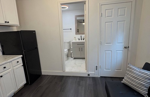 North Star Apartment | Cozy studio in lovely Anchorage with WiFinNearby Restaurants