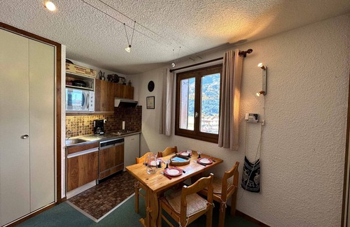Meribel Apartment | Cozy Studio in Méribel - Near Slopes and Shops
