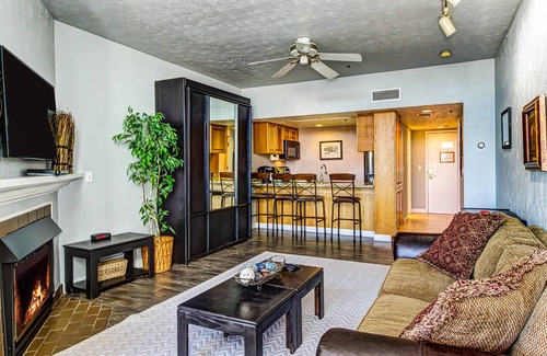 North Park City Apartment | Cozy studio in the village with WiFi & easy slope access