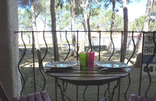Argeles Plage Apartment | "Cozy Studio Near Beach with Free Parking, Balcony & WiFi"