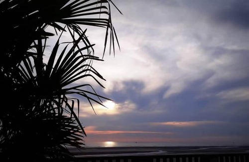 Cucq Apartment | COZY STUDIO NEAR THE BEACH AND TOWN CENTER