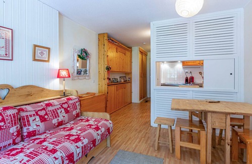 Val-d'Isere Apartment | Cozy Studio near Val d'Isère Slopes - Village Views, Balcony, Sleeps 3