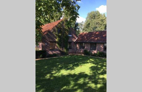 Bazel Apartment | Cozy studio on a quaint farm