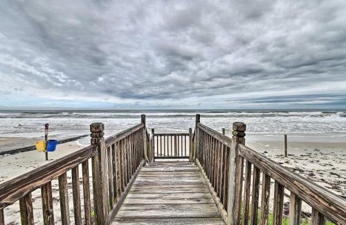 Ormond Beach Apartment | Cozy Studio on Ormond Beach with Oceanfront Pool!