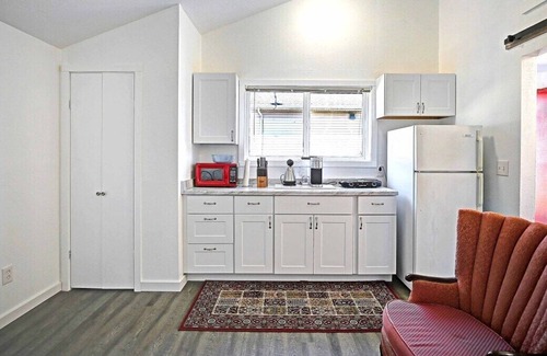 Camano Island Apartment | Cozy Studio Retreat | Camano Club Beach Access