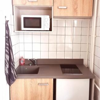 Neudorf Ouest Apartment | Cozy Studio Strasbourg
