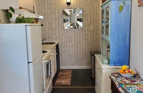 Lake Cowichan House | Cozy Studio Suite