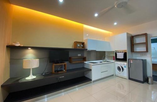 Taman Abad Apartment | Cozy Studio Twin Galaxy WiFi Netflix 1-4Pax