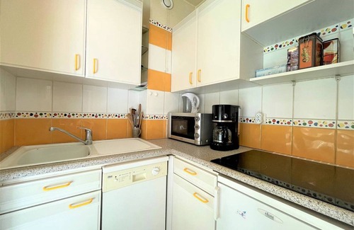 Briancon Apartment | Cozy Studio with Balcony, 250m from Prorel Cable Car in Briançon