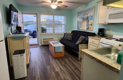 Atlantic Beach Apartment | Cozy studio with AC, WiFi, and pool - just steps from the beach