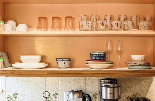 El Monte House | Cozy & Stylish Home Spacious, Fully Equipped Stay