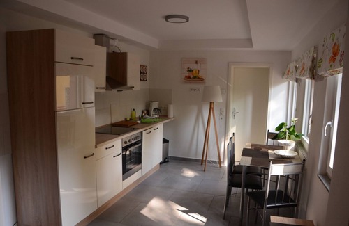Dolitz Apartment | Cozy, stylish maisonette apartment with large terrace surrounded by greenery