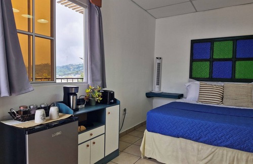 Concepcion de Ataco Apartment | Cozy Suite 2