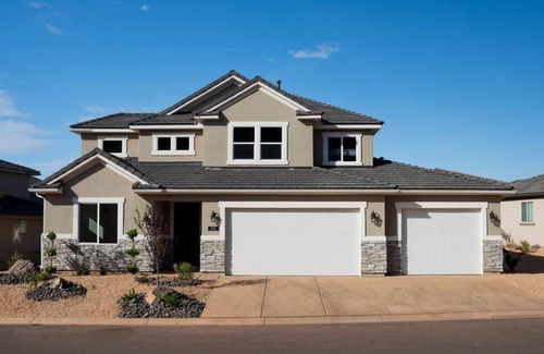 Washington House | Cozy Sweet Retreat Brand New Private Home w Spa Game Room and Firepit